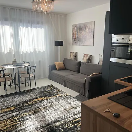 Wake Up To Baltic Views Aon Just Minutes From Apartament